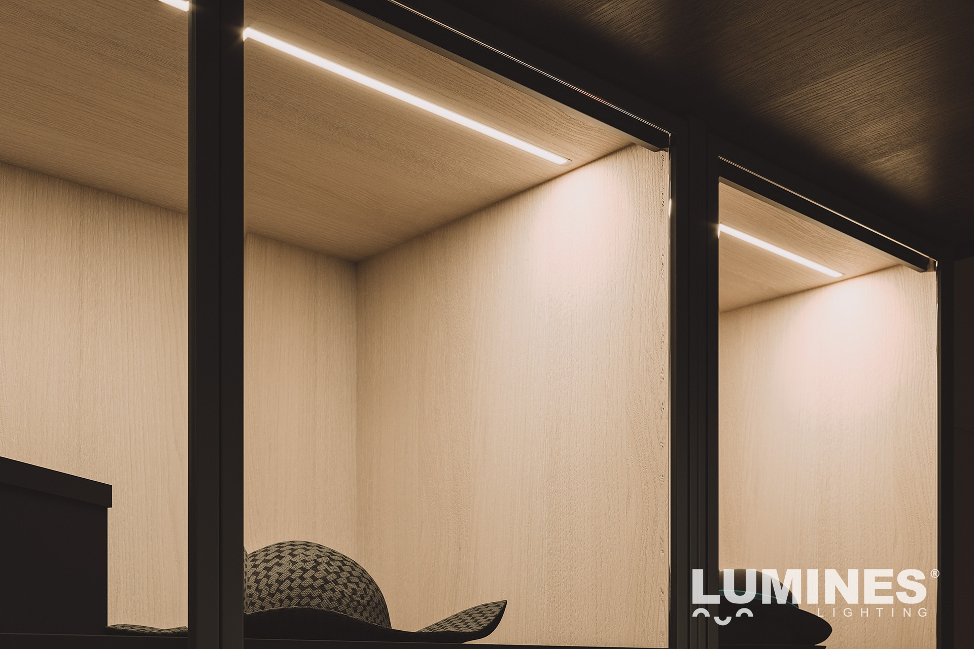 Profil LUMINES typ IVO inox anodowany 2,02 m