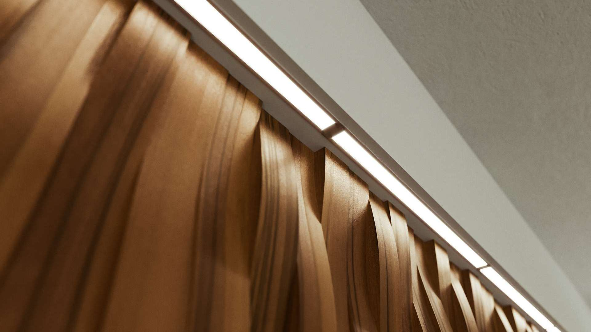 Profil LUMINES typ inDileda czarny lakierowany 3 m